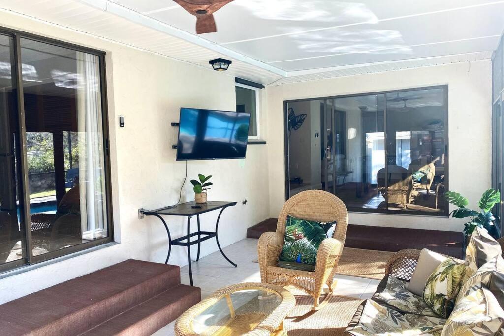 Heated Saltwater Pool Home Minutes To Beach Englewood Exteriér fotografie